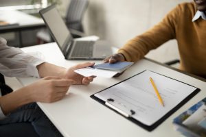 نحوه استعلام چک برگشتی و کاهش خطرات آن